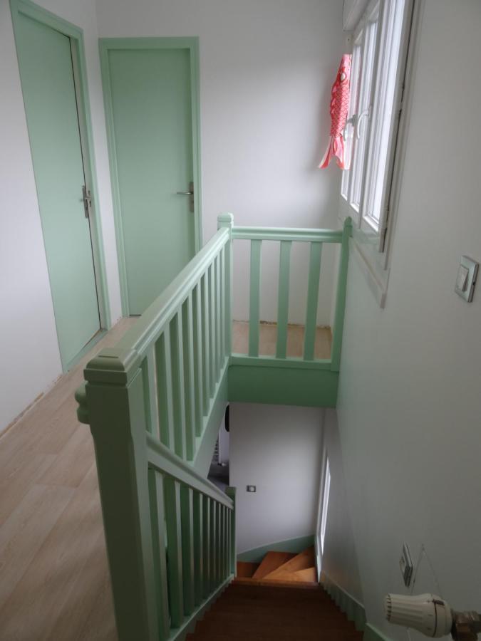 Maison D'Hotes Les Roses Tremieres Saclay Esterno foto