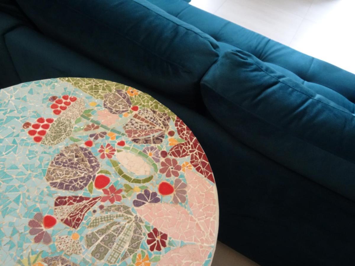 Maison D'Hotes Les Roses Tremieres Saclay Esterno foto